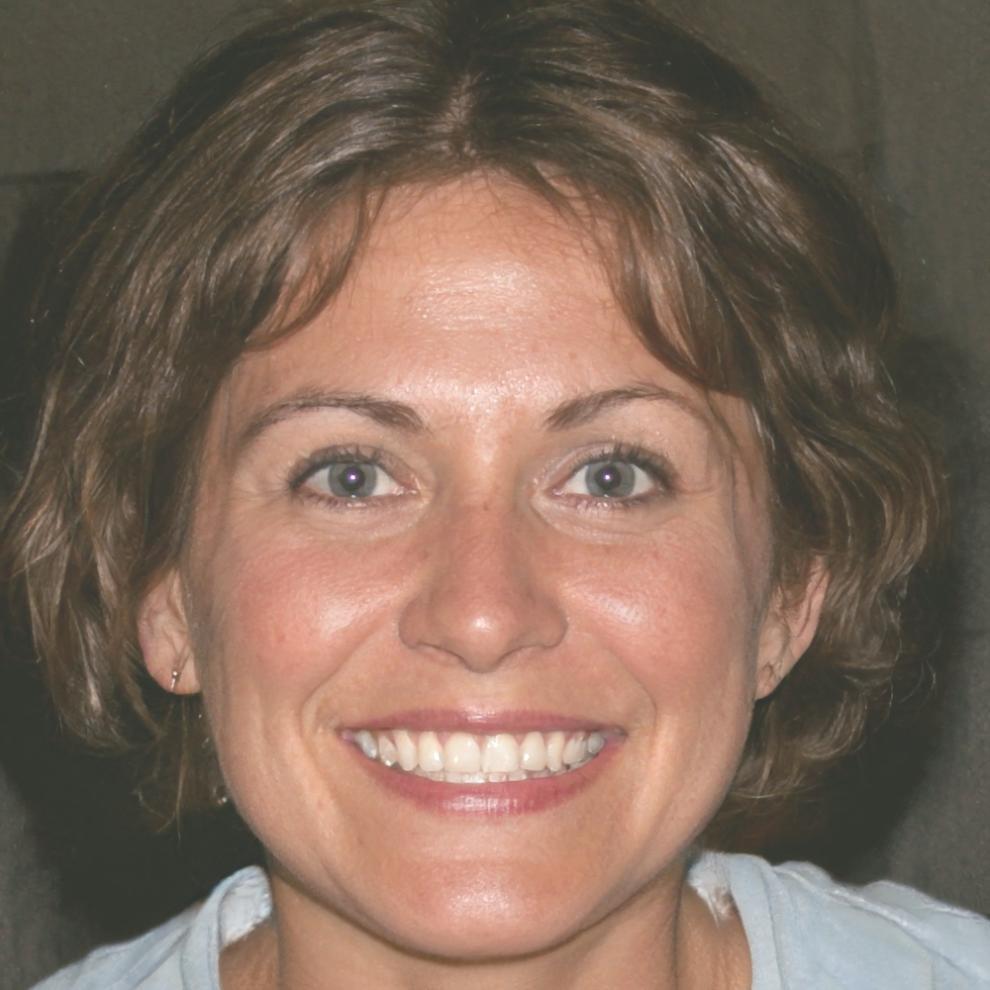 Saskia Bergström, Finance Manager